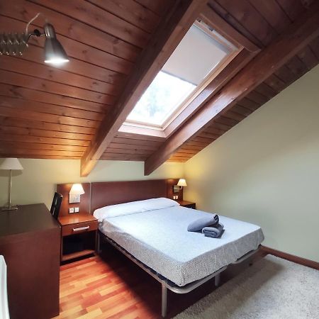 Apartamento Montes De Villanúa Exteriör bild