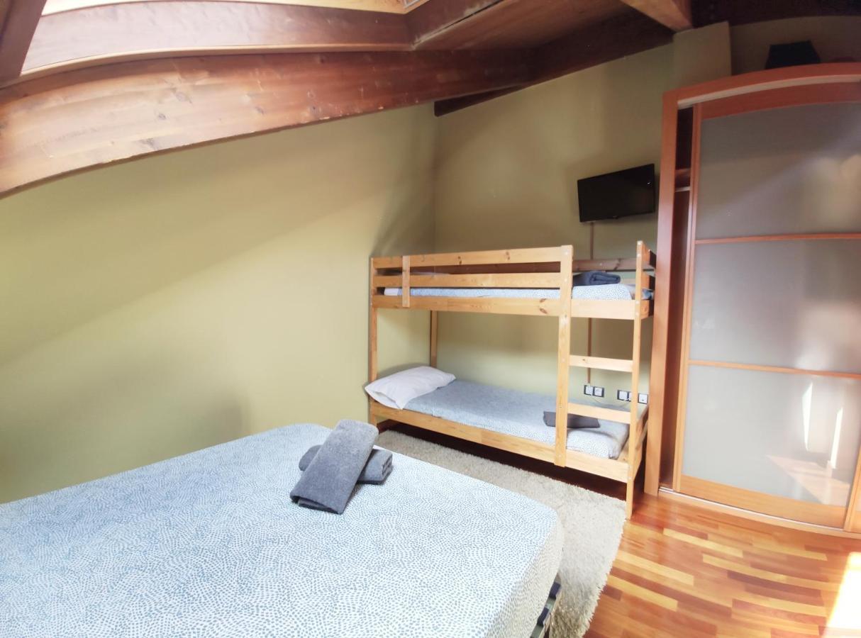 Apartamento Montes De Villanúa Exteriör bild