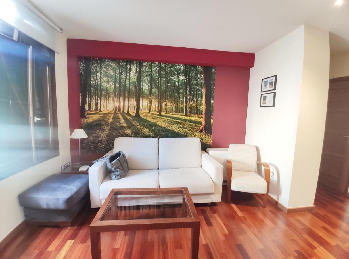 Apartamento Montes De Villanúa Exteriör bild
