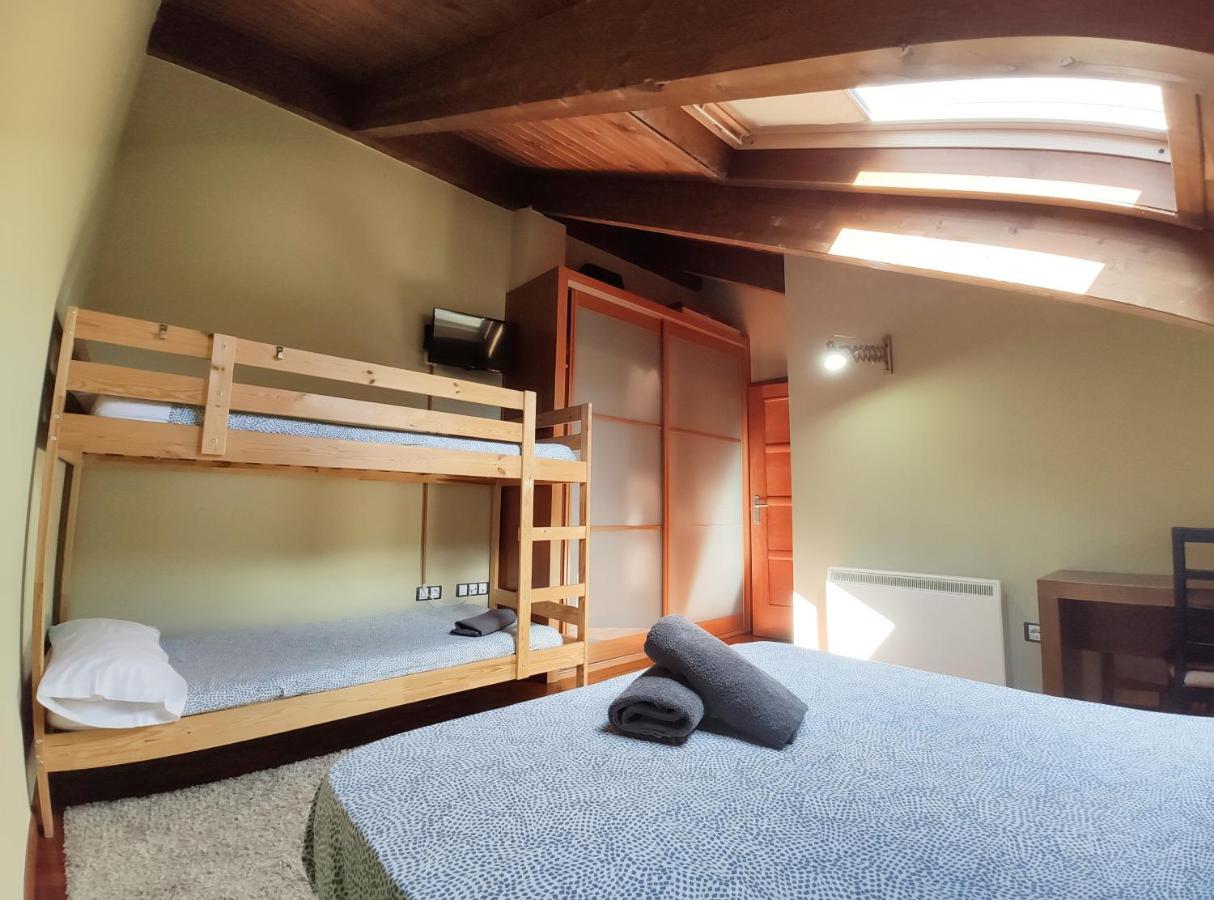 Apartamento Montes De Villanúa Exteriör bild